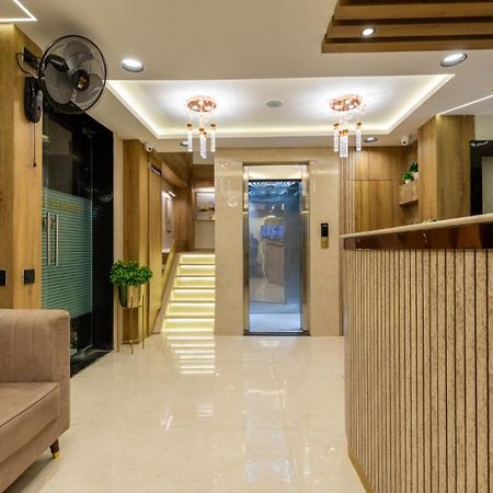 Hotel Windsor Castle Mumbai Exterior photo