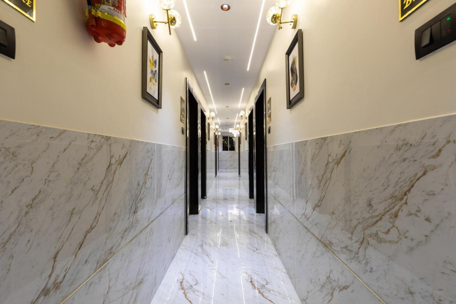 Hotel Windsor Castle Mumbai Exterior photo