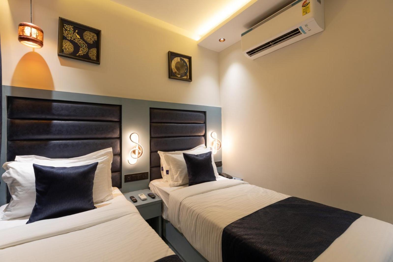 Hotel Windsor Castle Mumbai Exterior photo