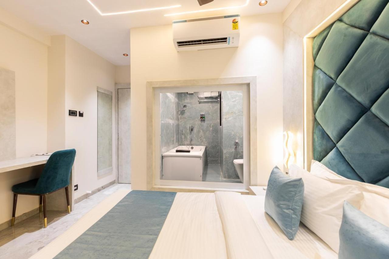 Hotel Windsor Castle Mumbai Exterior photo